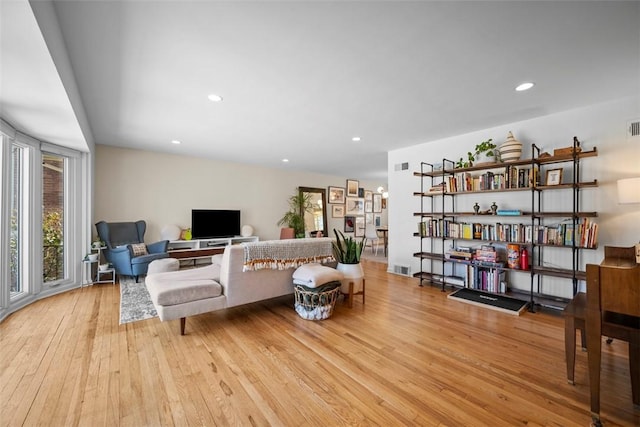 7134 Roycrest Pl, Point Breeze, PA 15208 - living room with hardwood / wood-style flooring and recessed lighting