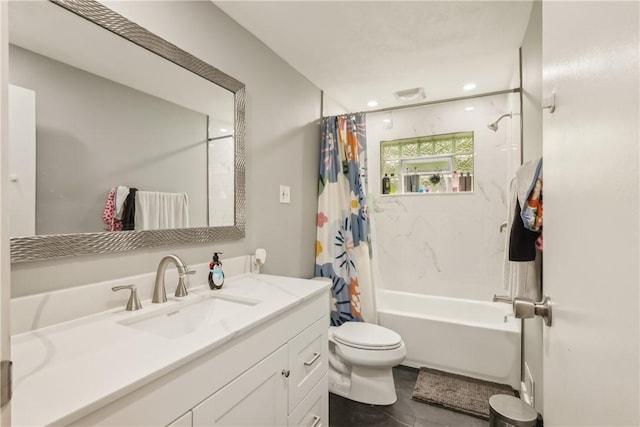 142 Meadowbrook Dr, Moon/Crescent Twp, PA 15108 - full bathroom with toilet, shower / tub combo, vanity, and recessed lighting