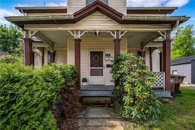 250 E Neshannock Ave, New Wilmington Boro, PA 16142 - view of front of home with a porch