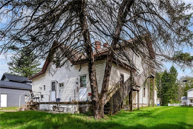 250 E Neshannock Ave, New Wilmington Boro, PA 16142 - view of property exterior featuring a yard