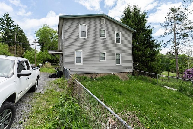 6071 Rte 711, Saint Clair Twp, PA 15944 - view of side of home