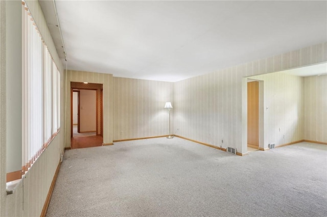 2403 Marion St, Hopewell Twp Bea, PA 15001 - carpeted empty room with wallpapered walls and baseboards