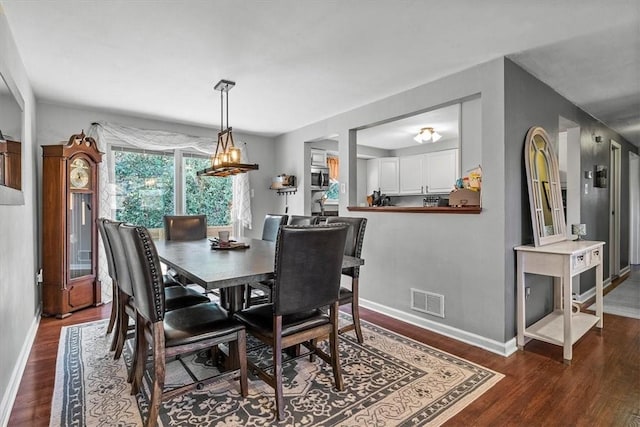 815 Semple Ave, Avalon, PA 15202 - dining space with wood finished floors and baseboards