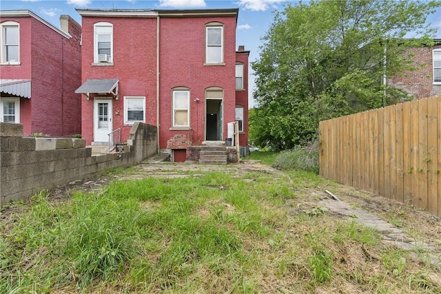 3318 Juliet St, Oakland, PA 15213 - rear view of property featuring brick siding