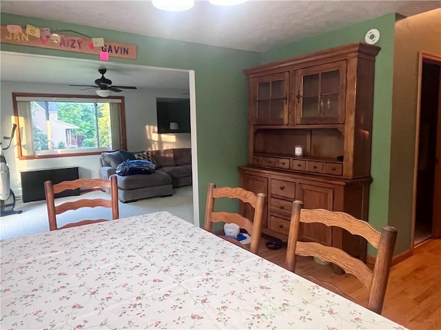101 Pheasant Run Dr, Worth Twp But, PA 16057 - dining room featuring a ceiling fan and wood finished floors