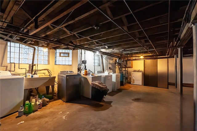 422 Hays Ave, Mount Oliver, PA 15210 - below grade area featuring separate washer and dryer and a sink