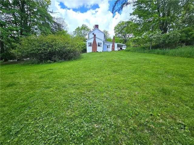235 Mcclay Rd, Canton Twp, PA 15301 - view of grassy yard