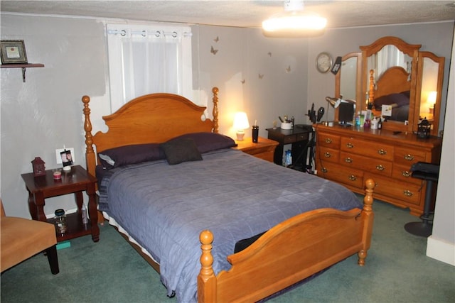 328 3rd St, City Of But Ne, PA 16001 - carpeted bedroom with a textured ceiling