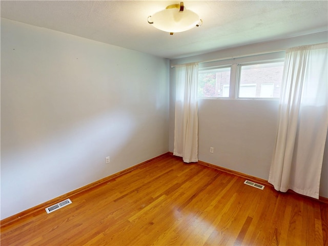 306 Cherokee Dr, Center Twp But, PA 16001 - unfurnished room with light wood-style floors and baseboards