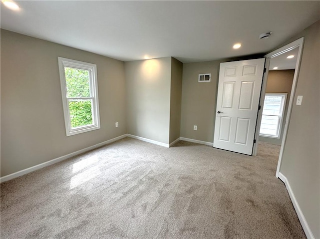 94 Lenox St, Uniontown, PA 15401 - spare room featuring carpet floors, recessed lighting, baseboards, and a smoke detector