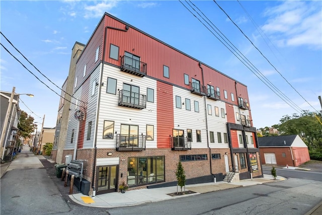 3809 Liberty Ave Unit 206, Lawrenceville, PA 15201 - view of building exterior