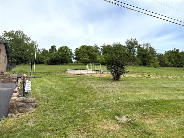 512 Leckrone Highhouse Rd, Pa, PA 15458 - view of grassy yard