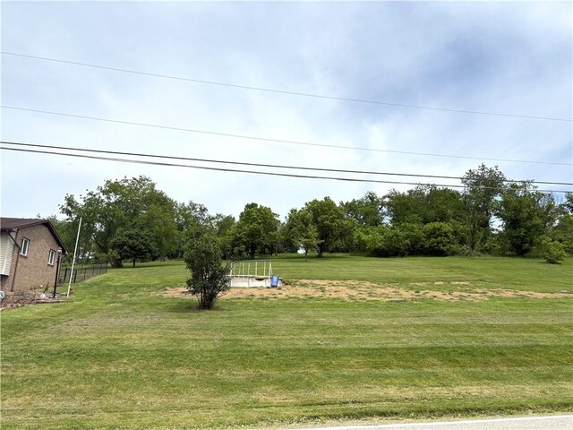 512 Leckrone Highhouse Rd, Pa, PA 15458 - view of grassy yard