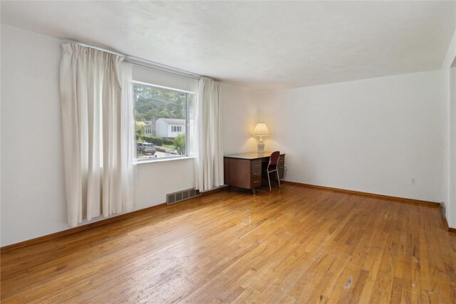 1777 Oblock Rd, Plum Boro, PA 15239 - unfurnished room featuring hardwood / wood-style floors and baseboards
