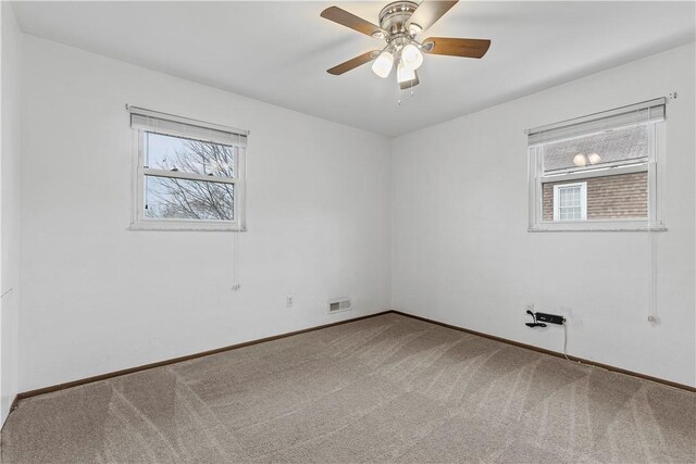 257 Noble Ave, Crafton, PA 15205 - unfurnished room featuring carpet, baseboards, and a ceiling fan