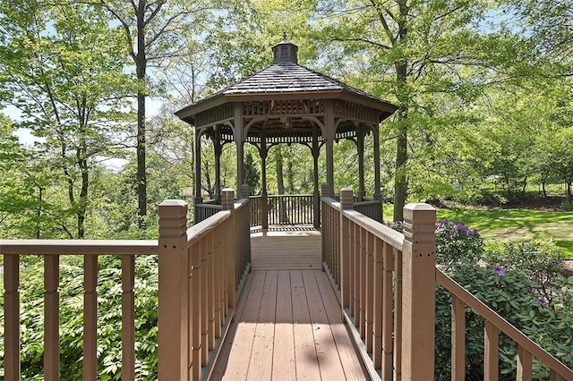3702 Millstone Ct, Murrysville, PA 15668 - deck with a gazebo