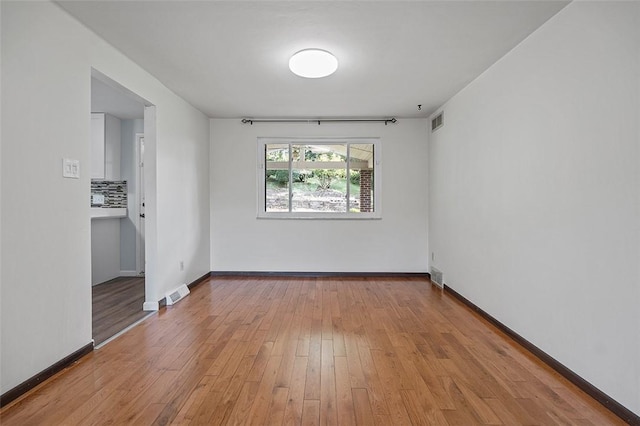 440 Perrymont, Mccandless, PA 15237 - empty room with light wood finished floors and baseboards