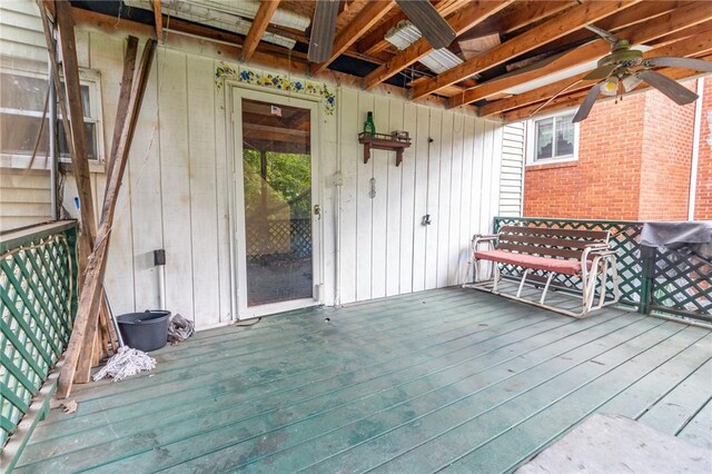 2605 Fayette St, Mckeesport, PA 15132 - wooden deck featuring a ceiling fan