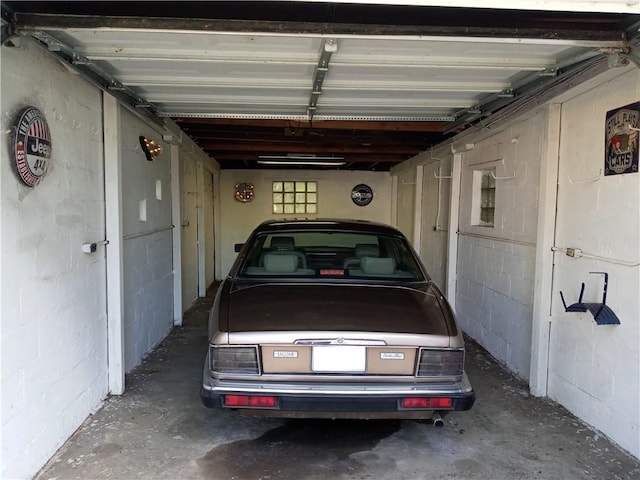507 Bon Air Rd, Penn Hills, PA 15235 - garage featuring concrete block wall