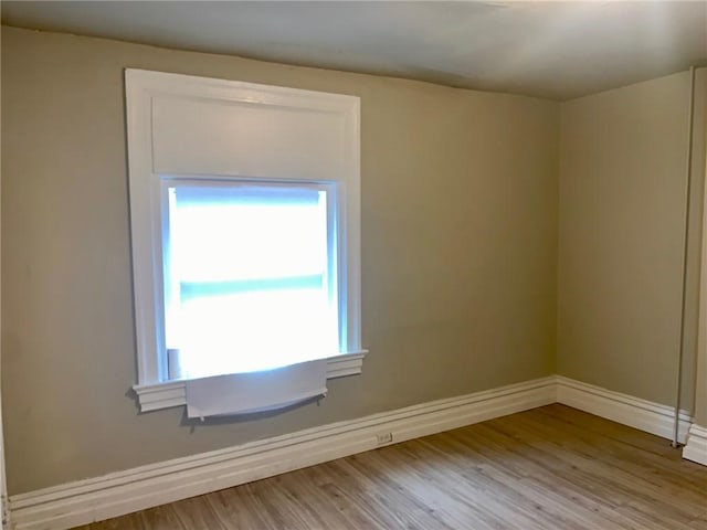 601 N Ave, Wilkinsburg, PA 15221 - unfurnished room featuring wood finished floors and baseboards
