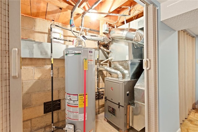 865 W Sanner St, Somerset Boro, PA 15501 - utility room featuring water heater