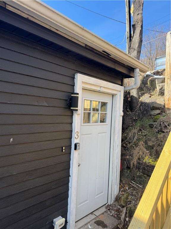 514 Knoll St, Central North Side, PA 15212 - view of exterior entry