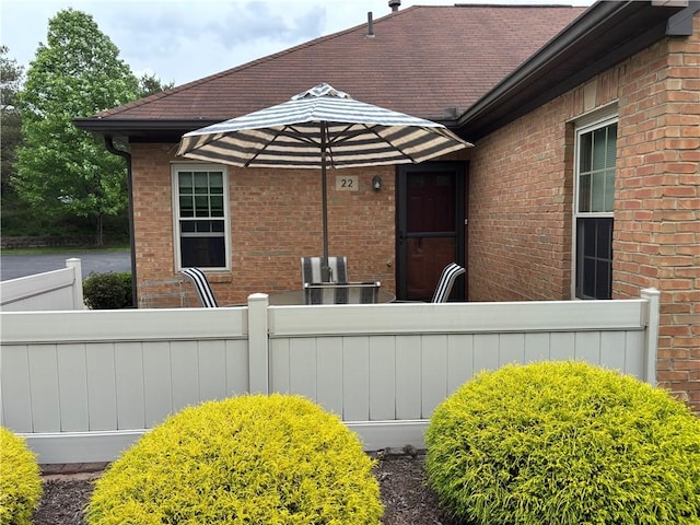 22 Ashford Dr, Cranberry Twp, PA 16066 - view of side of home featuring brick siding
