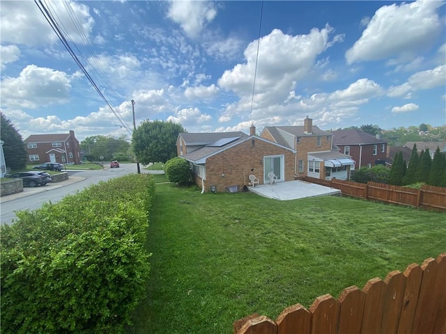 501 Kingsley Ave, Brentwood, PA 15227 - view of yard featuring a patio area and a residential view