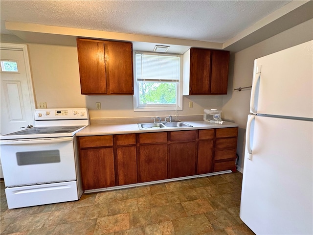 704 S Center St, Grove City Boro, PA 16127 - photo 13