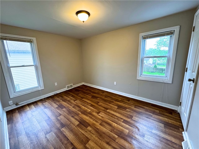 704 S Center St, Grove City Boro, PA 16127 - photo 17