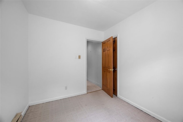 3983 Beechwood Blvd, Squirrel Hill, PA 15217 - unfurnished room with light carpet and baseboards