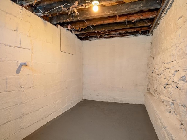 28 Line Ave, Ellwood City Law, PA 16117 - view of unfinished basement