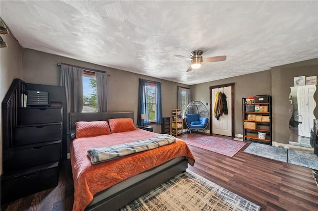 121 N Lehigh St, Munhall, PA 15120 - bedroom with wood finished floors, ceiling fan, and a textured ceiling
