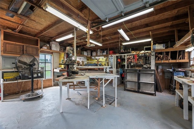 146 Peters Ln, Winfield Twp, PA 16023 - garage featuring a workshop area
