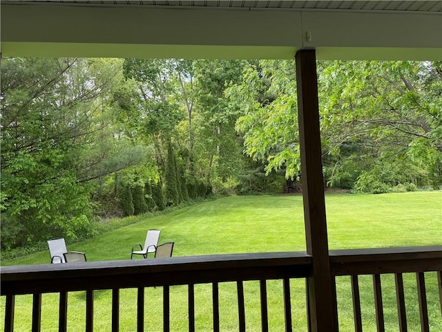 1265 Slippery Rock Rd, Liberty Twp, PA 16057 - view of grassy yard