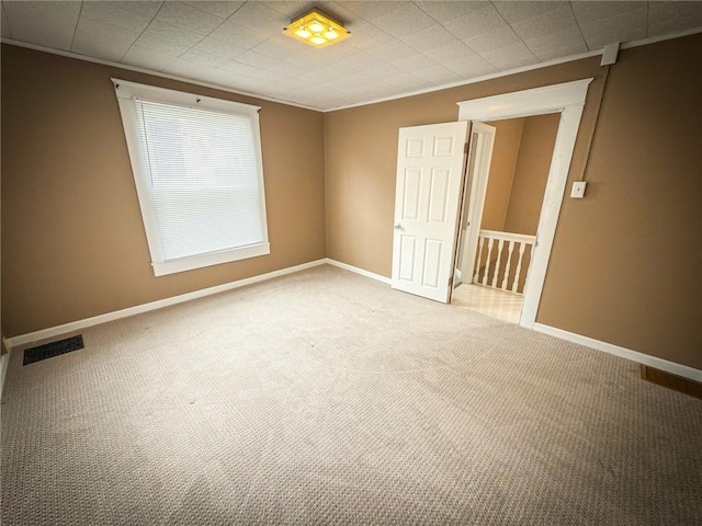 126 W Boyd Ave, City Of But Se, PA 16001 - carpeted empty room featuring ornamental molding and baseboards