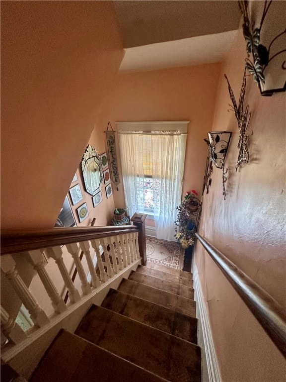453 N W St, Waynsbrg/Frankln Twp, PA 15370 - view of stairs