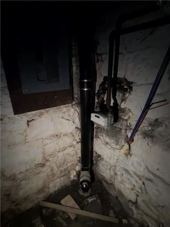 332 Hammond St, Sheraden, PA 15204 - view of utility room