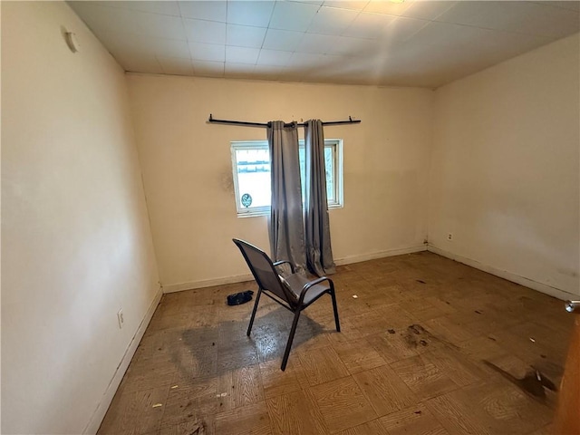 433 Hammond St, Sheraden, PA 15204 - unfurnished office with baseboards