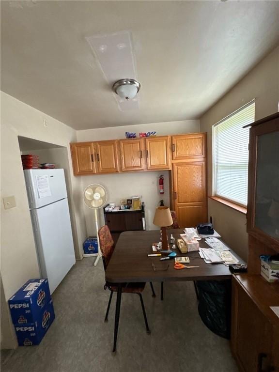 2709 Leland St, Perry Hilltop, PA 15214 - dining space featuring a desk and carpet