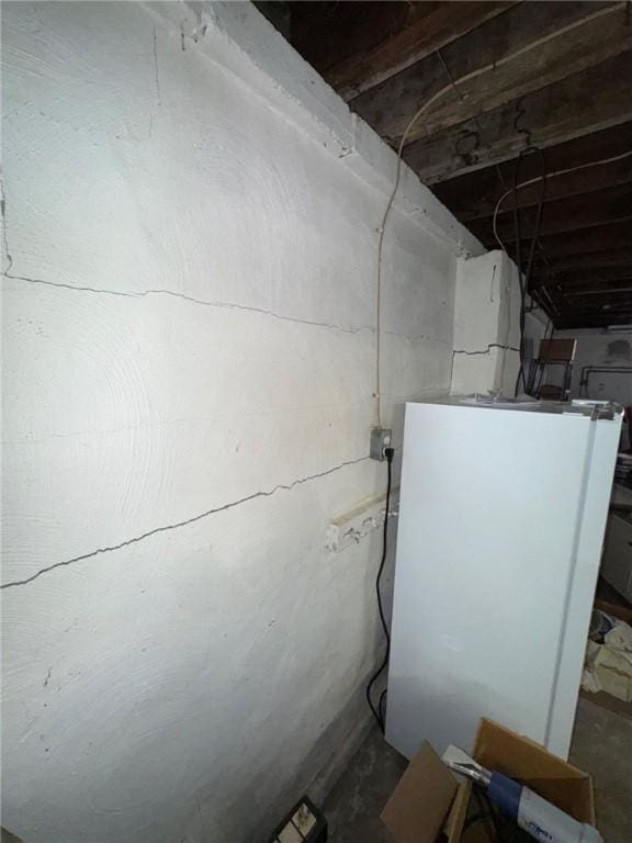 2709 Leland St, Perry Hilltop, PA 15214 - basement view