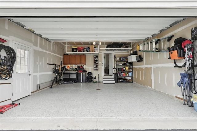 215 Old Hickory Rd, Jackson Twp But, PA 16063 - view of garage