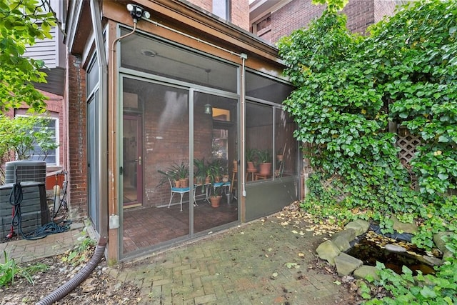 534 Trenton Ave, Regent Square, PA 15221 - property entrance featuring brick siding