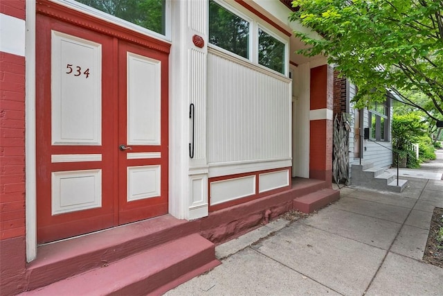 534 Trenton Ave, Regent Square, PA 15221 - entrance to property featuring french doors