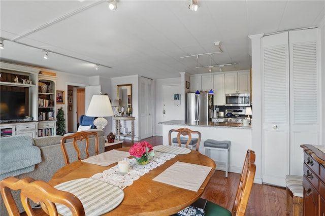 5 Bayard Rd Unit 913, Shadyside, PA 15213 - dining area featuring track lighting and wood finished floors