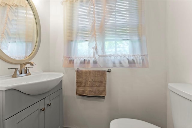 187 Friar Ln, Peters Twp, PA 15317 - half bathroom featuring toilet and vanity