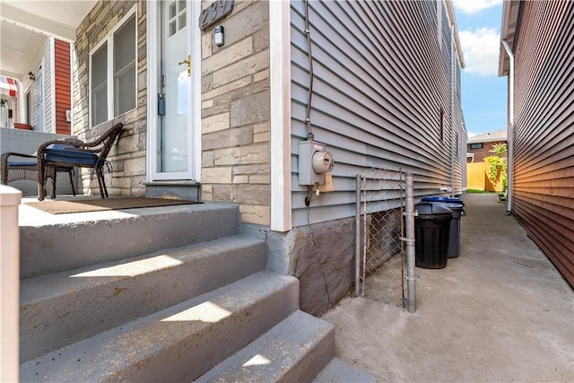 239 Albert St, Mt Washington, PA 15211 - property entrance with stone siding