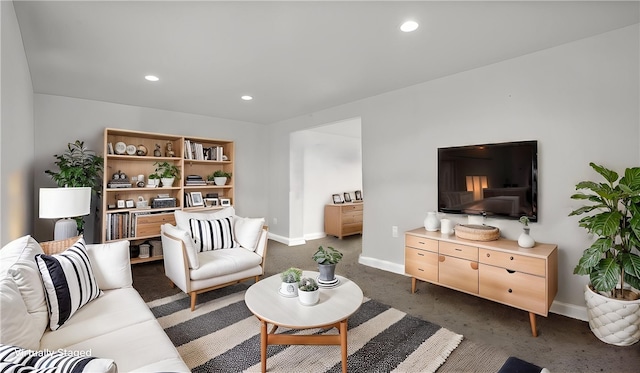 4817 E Willock Rd, Baldwin Boro, PA 15227 - carpeted living room featuring baseboards and recessed lighting