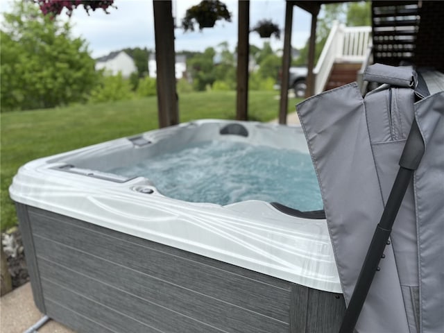 97 Clover Ln, Pine Twp Nal, PA 15044 - exterior view of a hot tub