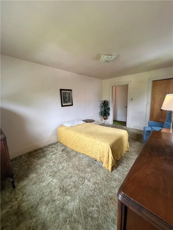 1929 Alcoa Dr, Arnold, PA 15068 - bedroom with carpet flooring and baseboards